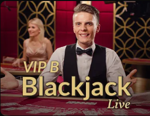 生涯首次夺冠，谢尔基社媒晒与冠军奖杯合影：多棒的一天！